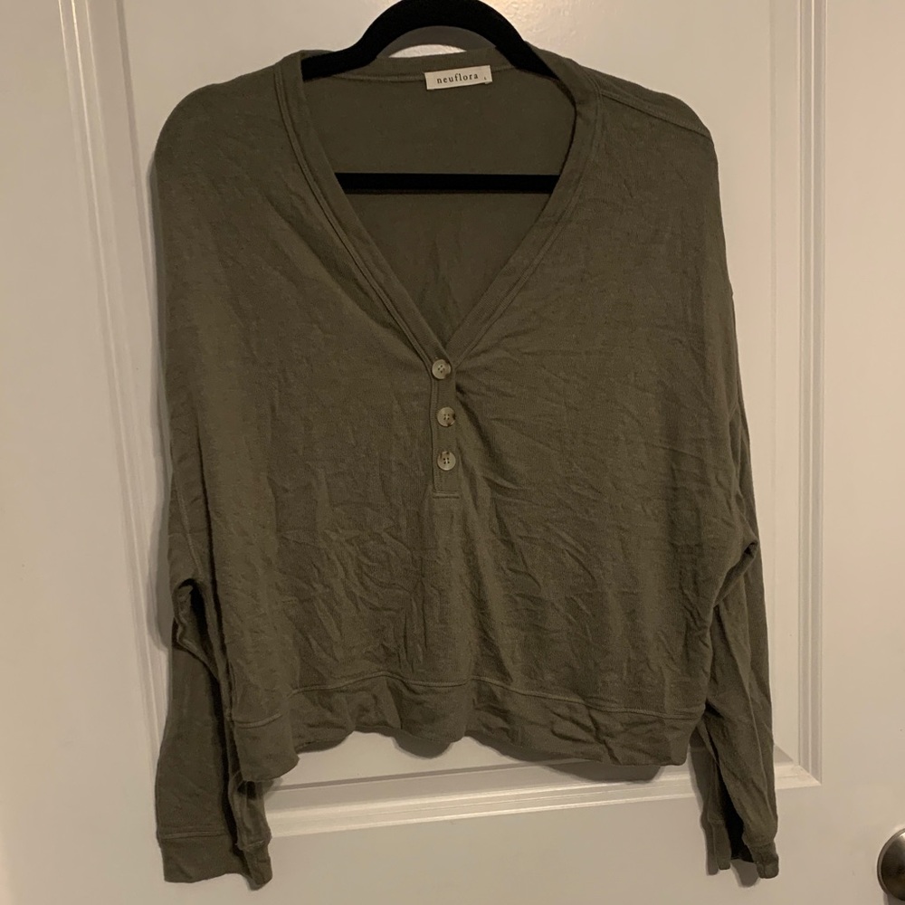 Neuflora Hampton Buttoned Blouse in a moss green